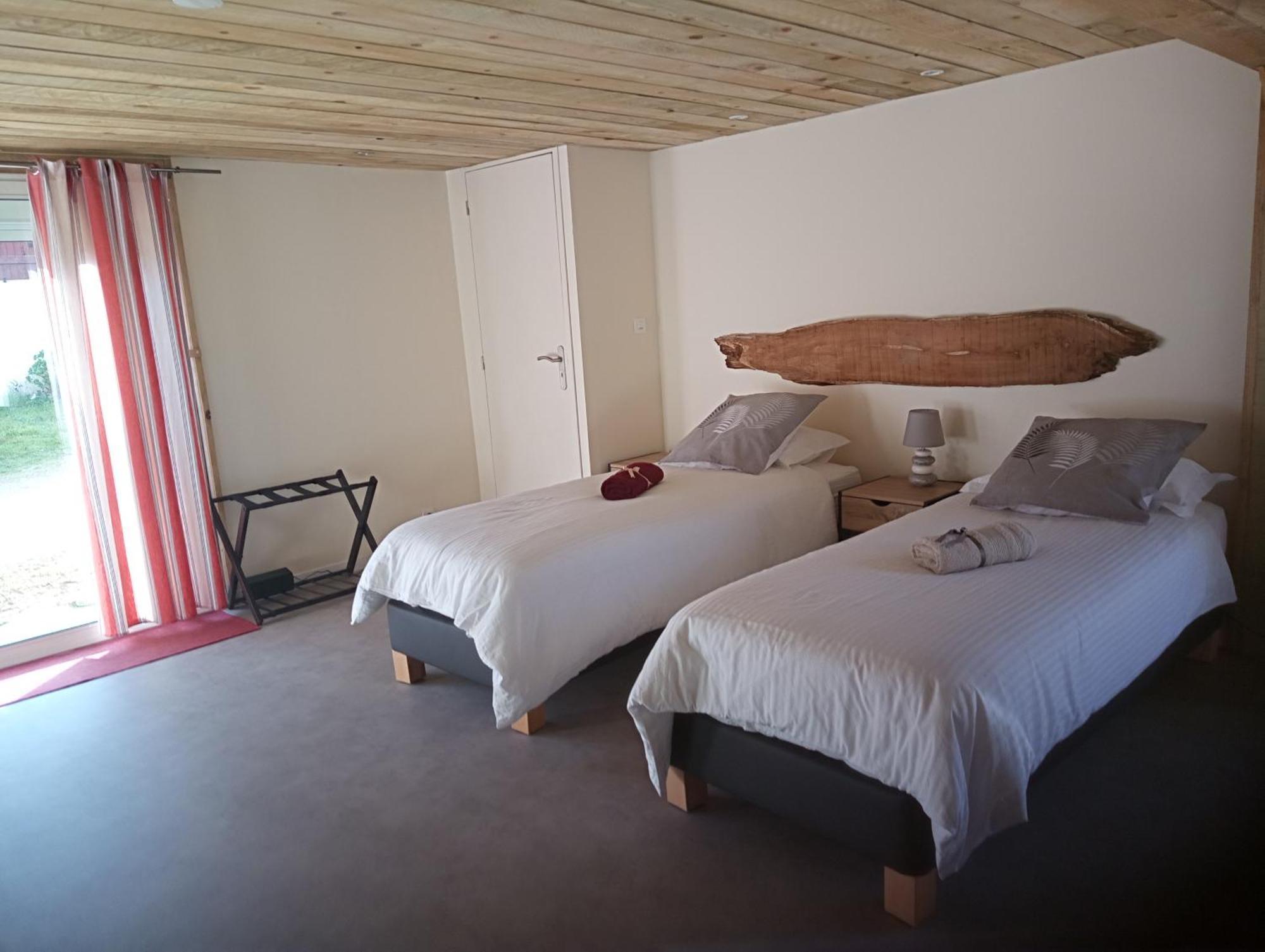 La Canette De Phil - Chambre D'Hotes, Independante - Vue Sur Piscine Samatan Kültér fotó